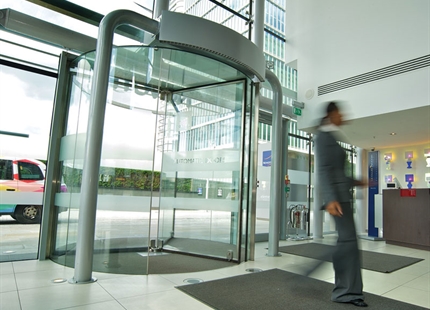 JS Air Curtains Stands Proud at Novotel