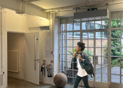 Customer story - Blending performance and aesthetics in a high-end creative workspace 