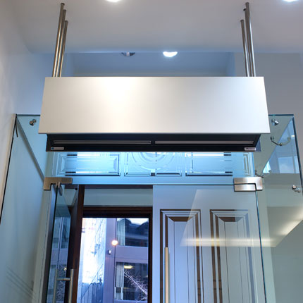 Air curtain at 1 Bishopsgate, London